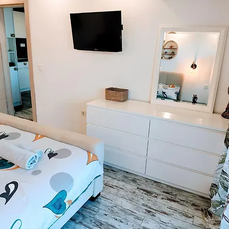 тристаен арт ,созопол Apartment *