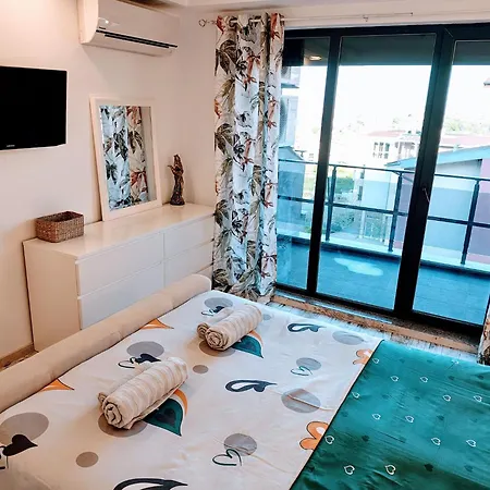 Apartment тристаен арт ,созопол *